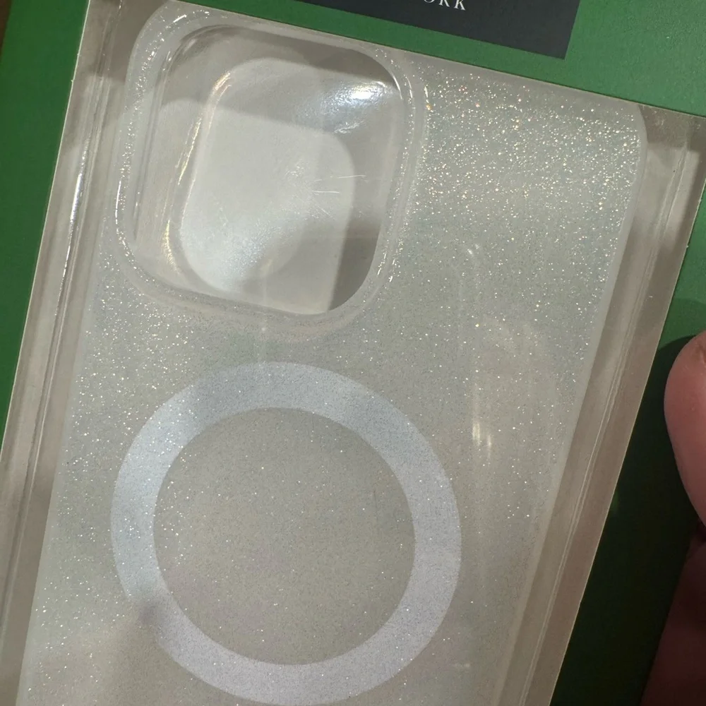 KATE SPADE ♠️ clear with subtle glitter-iPhone 15 Pro Max cover with MagSafe♠️